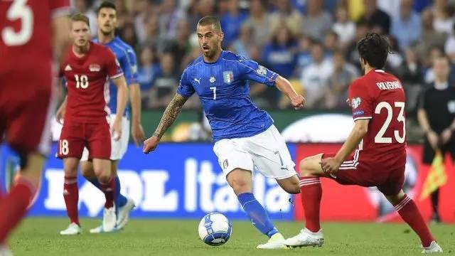 德森离队后 德森离队后