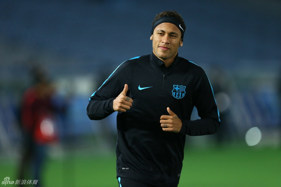 其中6次射 其中6次射